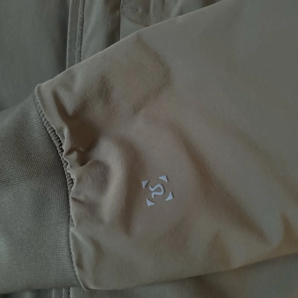 Lululemon Switch Over Bomber Jacket Dark Olive Mens Small